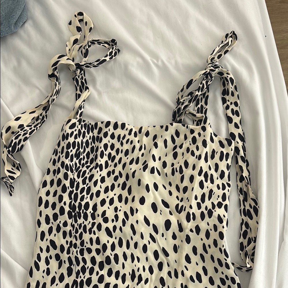 Stylish Black and Cream Women's Top